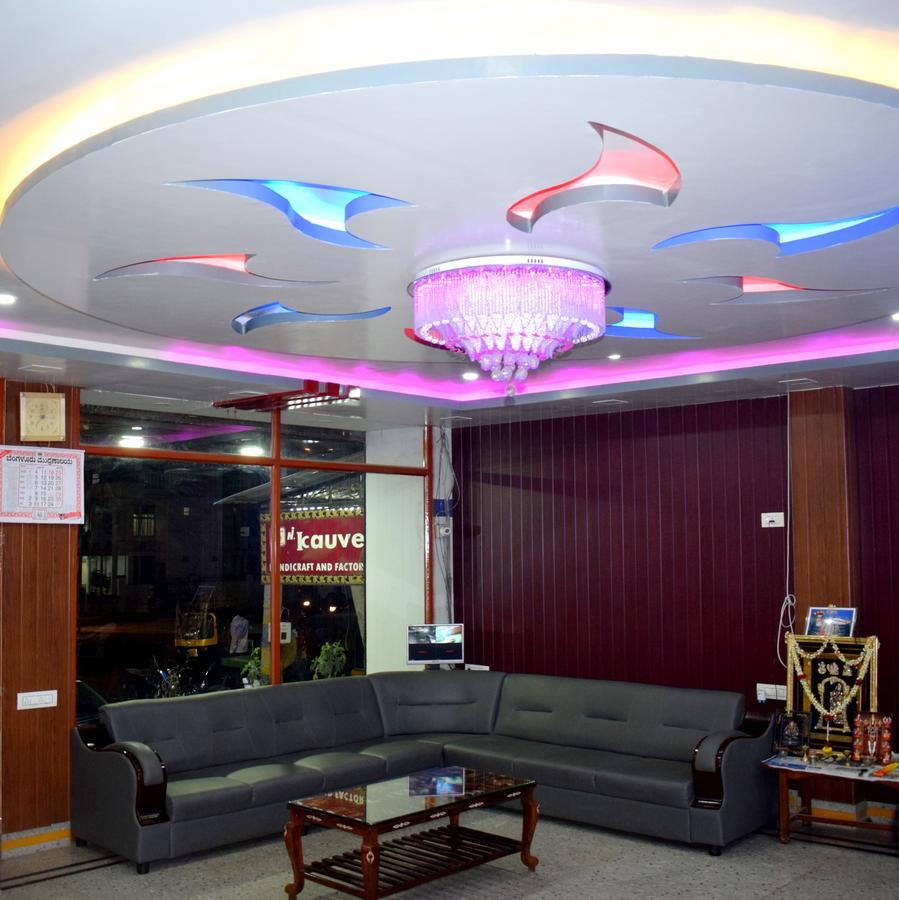 Hotel Kaveri Palace Májszúr Kültér fotó