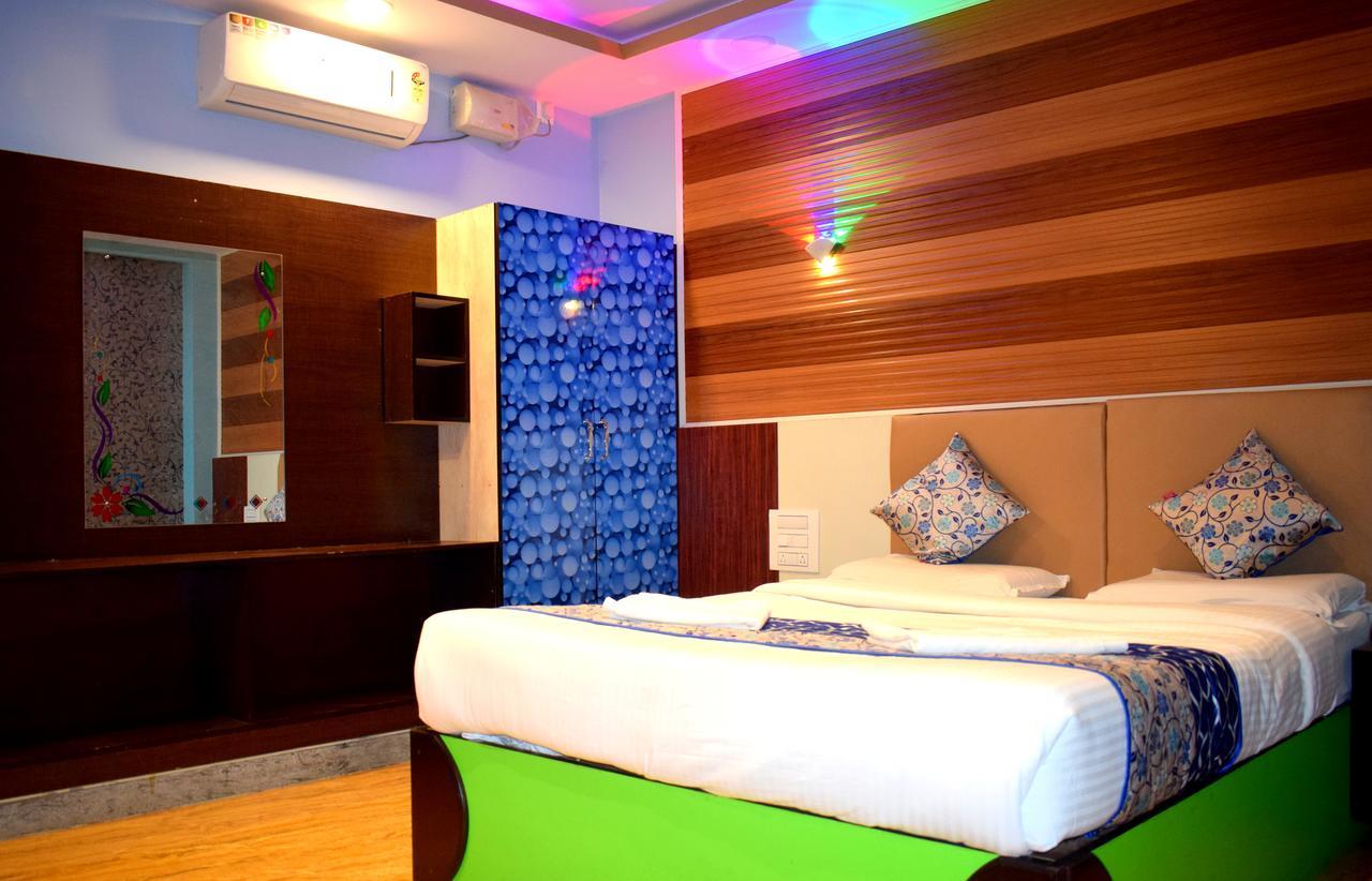 Hotel Kaveri Palace Májszúr Kültér fotó