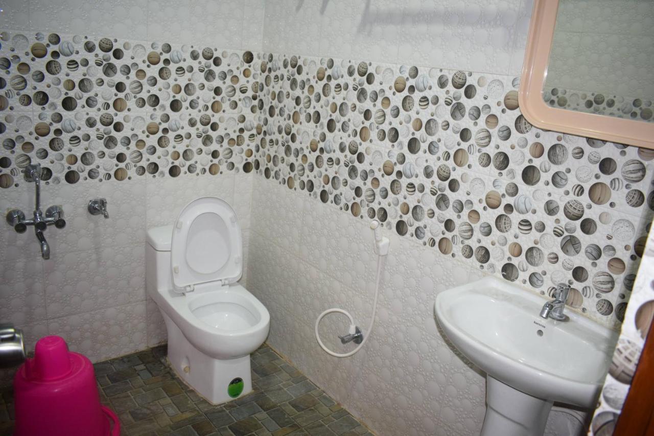 Hotel Kaveri Palace Májszúr Kültér fotó